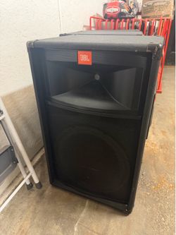 JBL TR SERIES