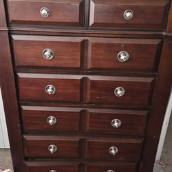 Wood dresser