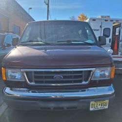 2006 Ford E-350