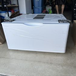 Samsung Washer/dryer Machine Pedestal 