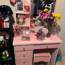 Pink LED makeup Vanity With Lighted Mirror