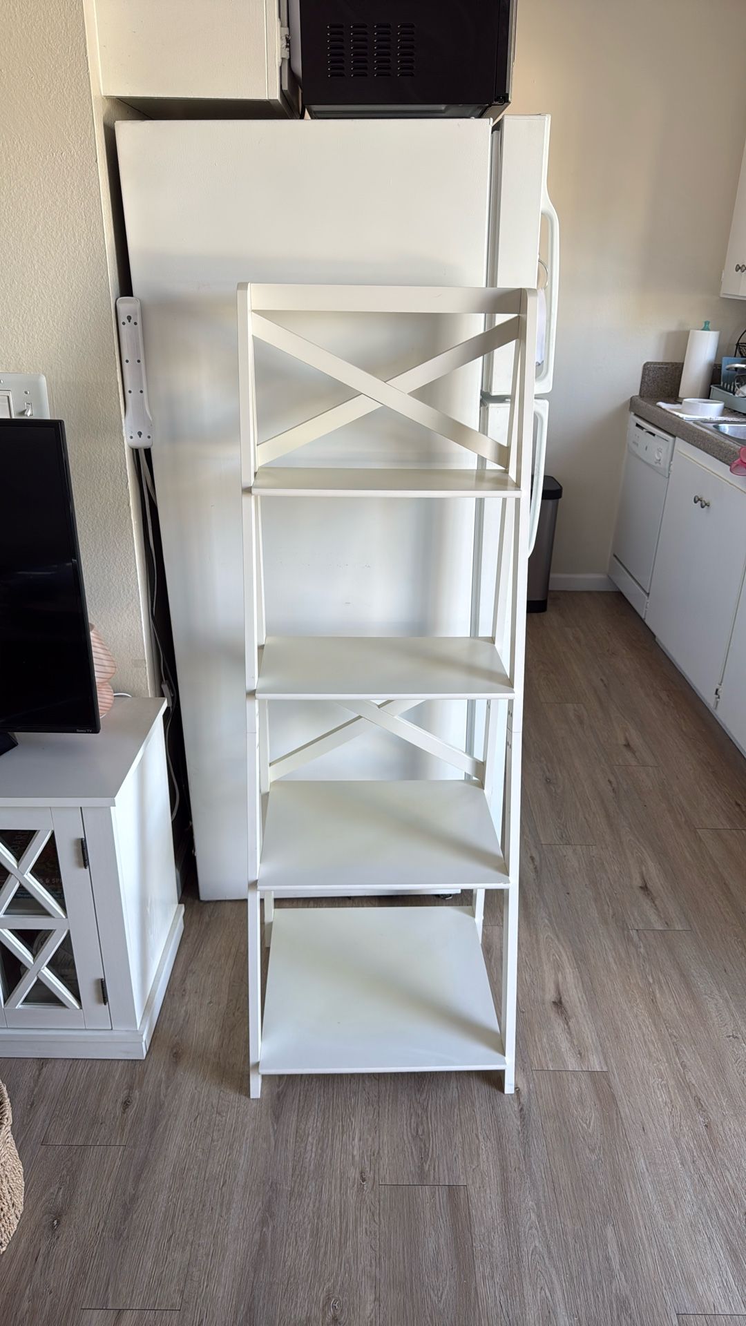 White Ladder Shelf