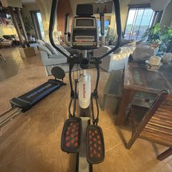 Nordictrack Elliptical Elite 10.9