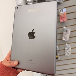 iPad 6th Gen 32gb WiFi 