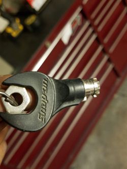 Snap on tool box