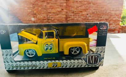 M2 Machines 1956 Ford F-100 Moon Edition Die-Cast 1:24