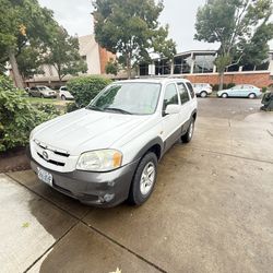 2005 Mazda Tribute
