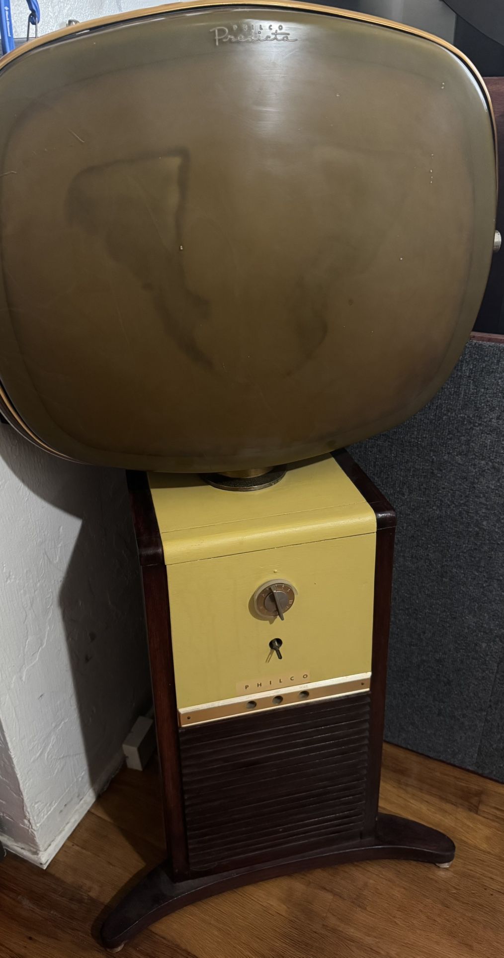 Philco Predicta Television