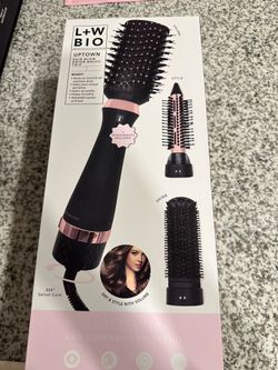 Blow dryer brush