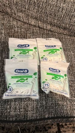 Oral b floss picks