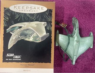 Hallmark Keepsake Star Trek: The Next Generation Romulan Warbird Ornament