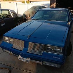 1985 GBODY OLDSMOBILE CUTLASS  SUPREME