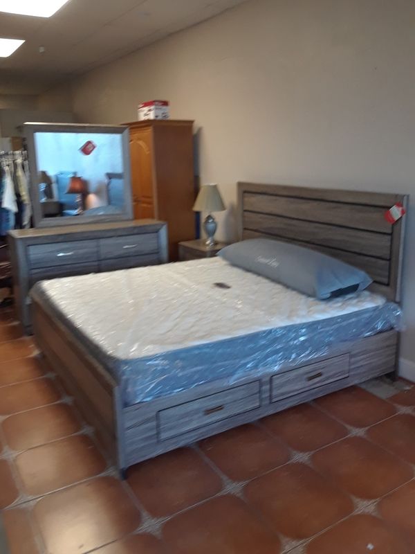 King Bed Mattress Dresser Mirror And Nightstand For Sale In