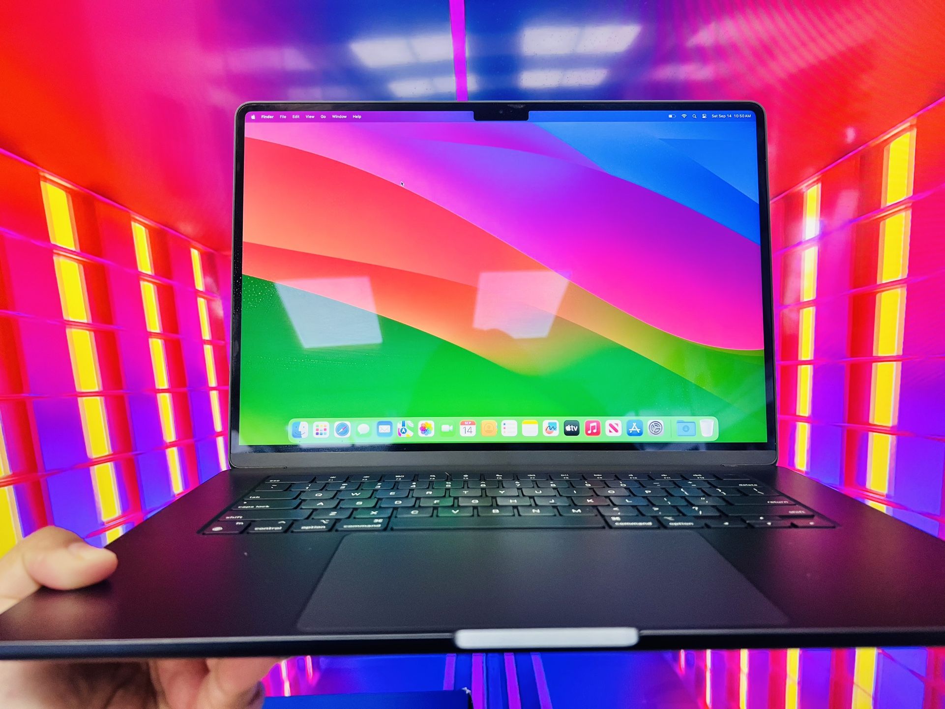 MacBook Air M2 15inch 8GB RAM 256GB STORAGE