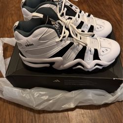 Kobe Crazy 8 Basketball Shoes