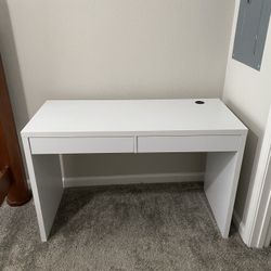 Like New Desk