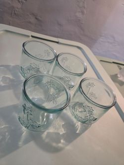 Set of glasses