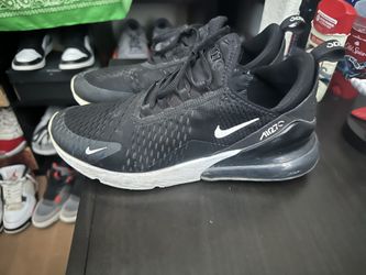 Nike 270