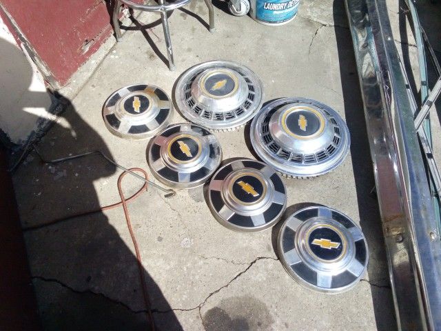 Chevy Cheyenne Hubcaps