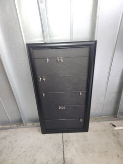 Board With Clips To Hang Keys Or Whatever