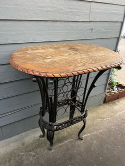 Pub table