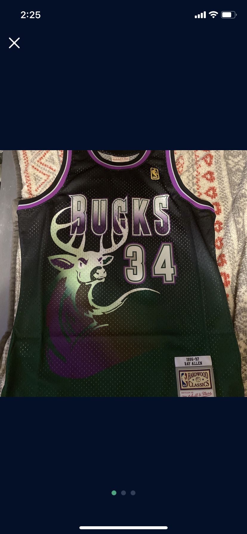 Ray Allen Milwaukee Bucks Mitchell and Ness Hardwood Classic throwback  Jersey 44 for Sale in Perth Amboy, NJ - OfferUp