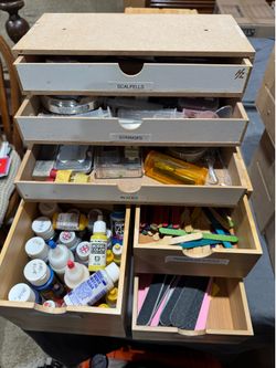 Hobbyists paint and storage holders for model building