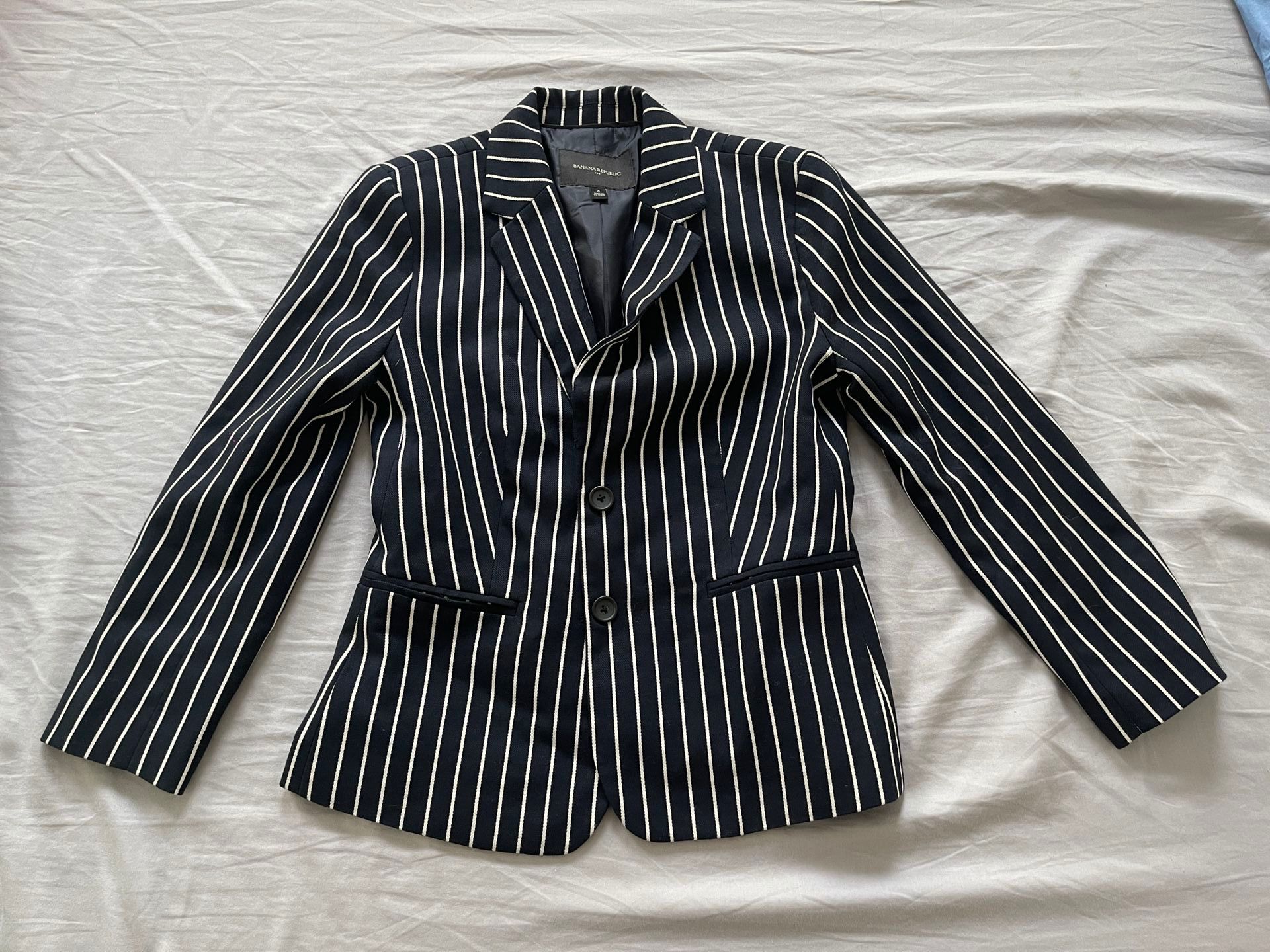 Banana Republic Woman’s Blazer