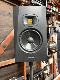 Adam Audio T7V monitor speakers