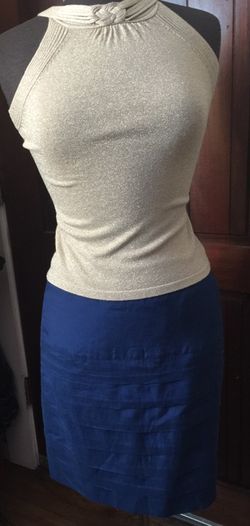 H&M skirt size 8 tags on White House Black Market top size XXS