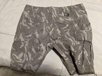 Nike SB Cargo Shorts - Medium Sz.32