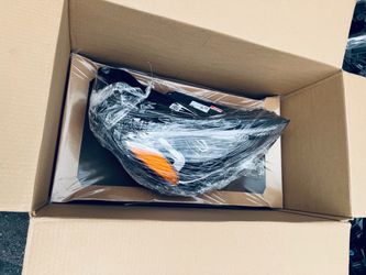 2024-2026 MERCEDES BENZ GLE450 RH PASSENGER SIDE HEADLIGHT LED OEM NON ADAPTIVE