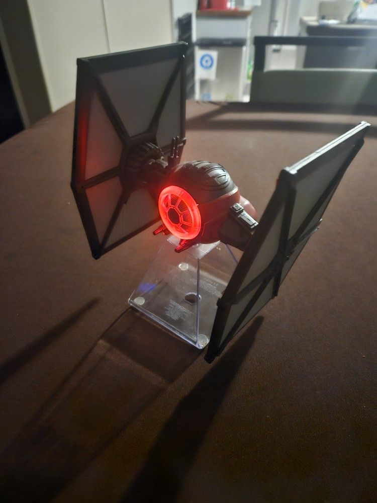 2015 IHome Star Wars Tie Fighter Bluetooth Speaker