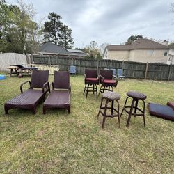 Ebel Outdoor Chaise Lounge And Bar Set 