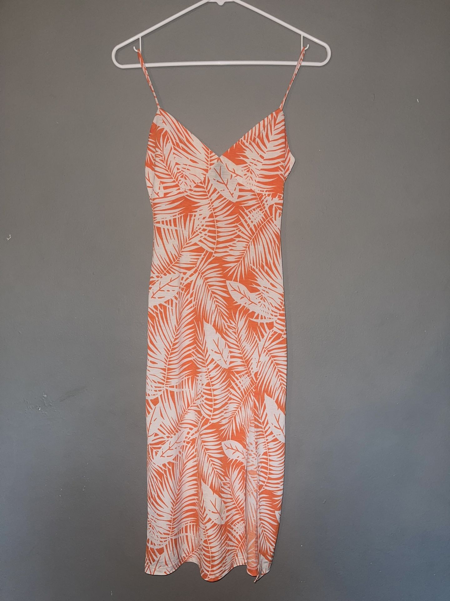 Windsor Orange and White Leaf Print Midi Dress - Small