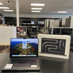 MacBook Pro 16” M3 Max 16 Core 40 Core GPU! 48GB RAM 1TB SSD 2023 - Apple Care Plus until 08/2027!
