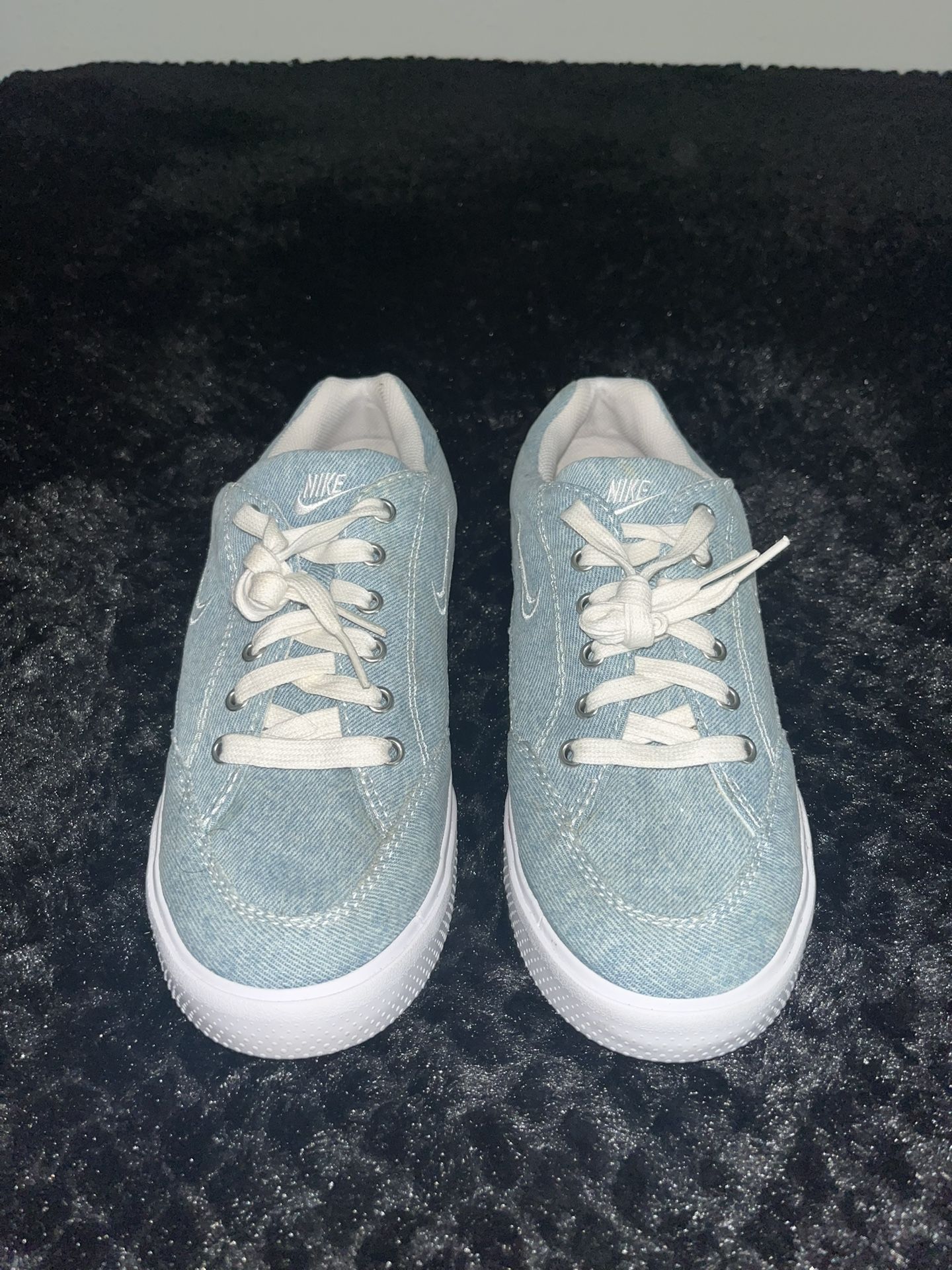 Nike SB Chron Solarsoft Men's Shoes – Light Blue Canvas, Size 10