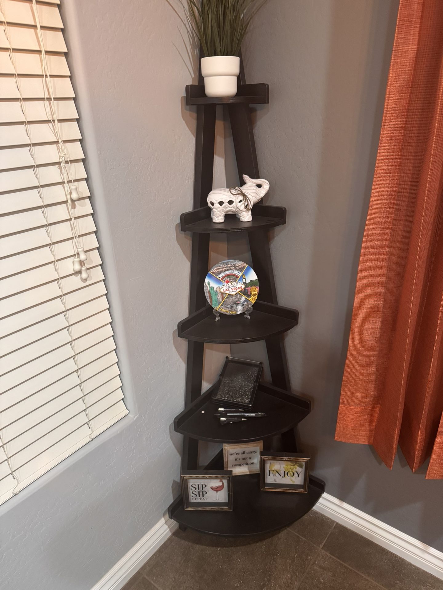 Modern Black Corner Shelf Unit – 5 Tier