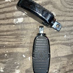 HARLEY USED  Pegs