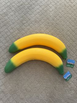 Squeeezy Banana Lot Of 2 