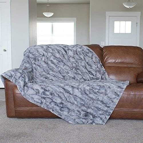 GRACED SOFT LUXURIES Oversized Softest Warm Elegant Cozy Faux Fur Home Throw Blanket 60" x 80"