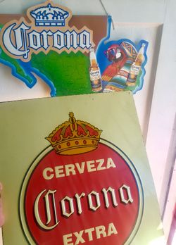 Decorating signs ,Corona Extra