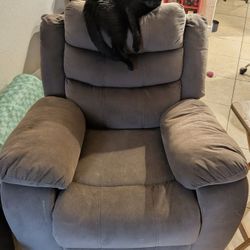 Free Recliner And Reclining Sofa