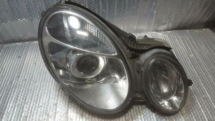 03 04 05 06 MERCEDES E CLASS E350 E500 RIGHT PASSENGER HEADLIGHT HEAD LIGHT LAMP