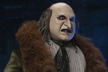Neca Bataman Returns The Penquin 8"
