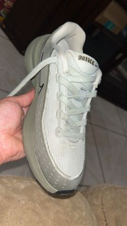 Nike Uplift