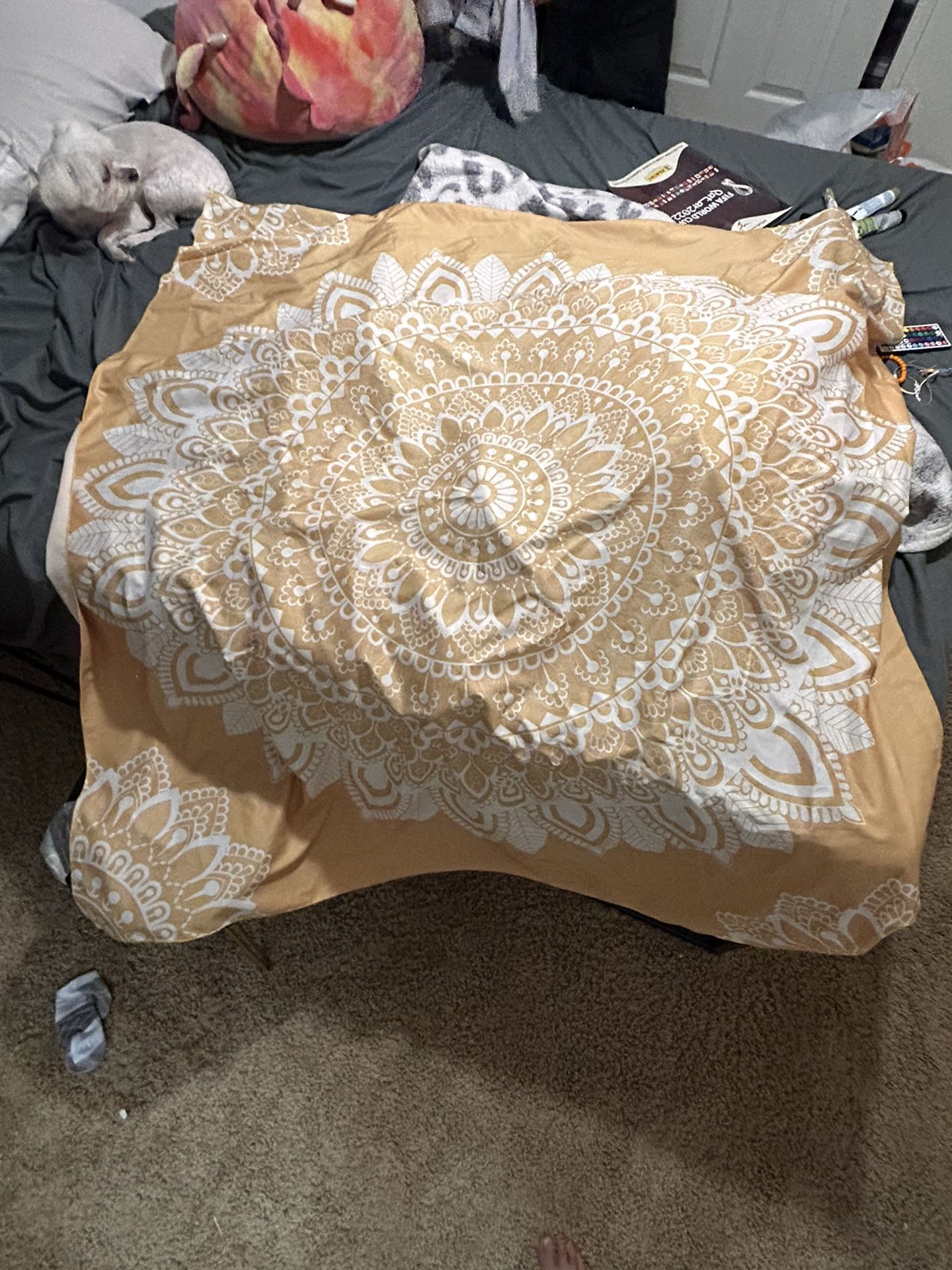 Cute Yellow Tapestry