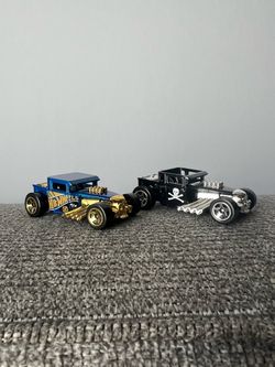 Hot Wheels Bone Shaker Loose Bundle – Excellent Condition | 2 Cars