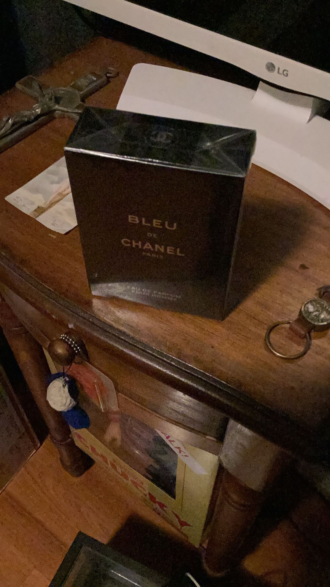 Cologne Men’s CHANEL BLEU DE CHANEL Eau de Parfum Spray, 3.4 oz Men’s Cologne New Sealed