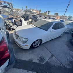 2006 Mercedes S430 And S500 W220 Parts